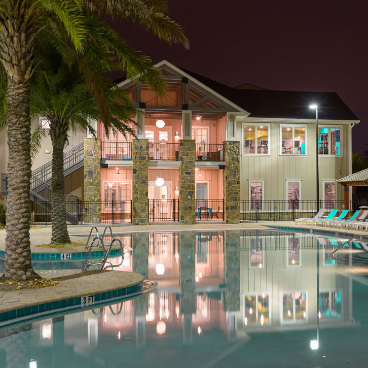 Student Housing Near UCF The Retreat East