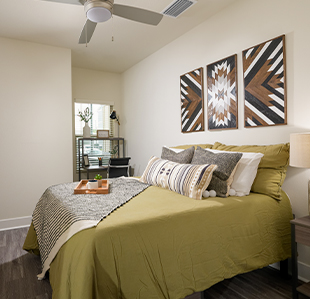 Modern, Furnished Apartments - Image 03