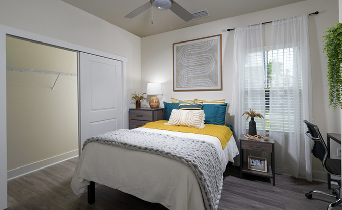 Spacious apartment bedroom